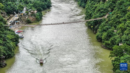 秋日峽谷景致怡人，園區(qū)管理服務(wù)提升游覽體驗(yàn)