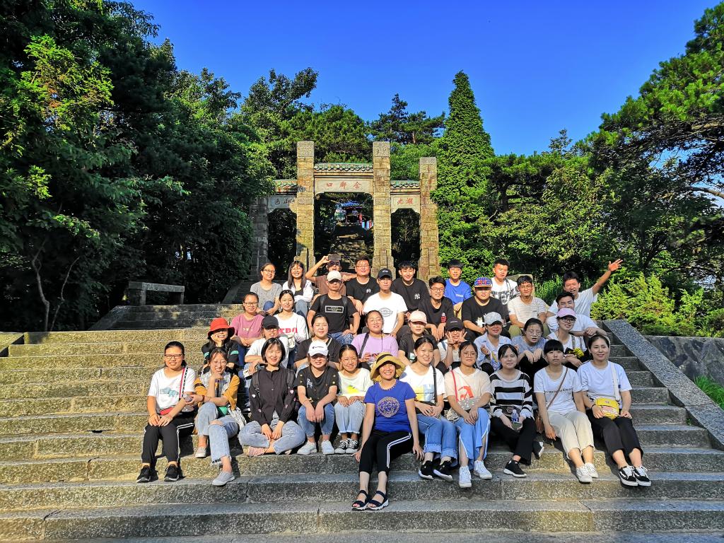 商學(xué)院2018級旅游管理專業(yè)圓滿完成認(rèn)識實(shí)習(xí)工作，聚焦園區(qū)管理服務(wù)實(shí)踐